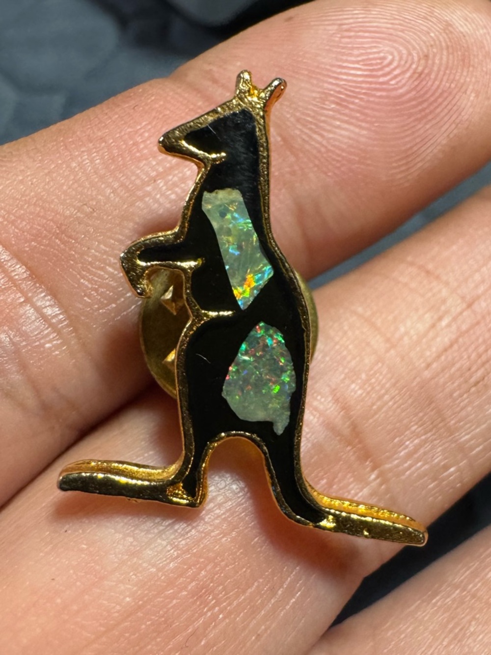 Australian Choice - Kangaroo Enamel Pin with Australian Opal Chips - Gold Tone